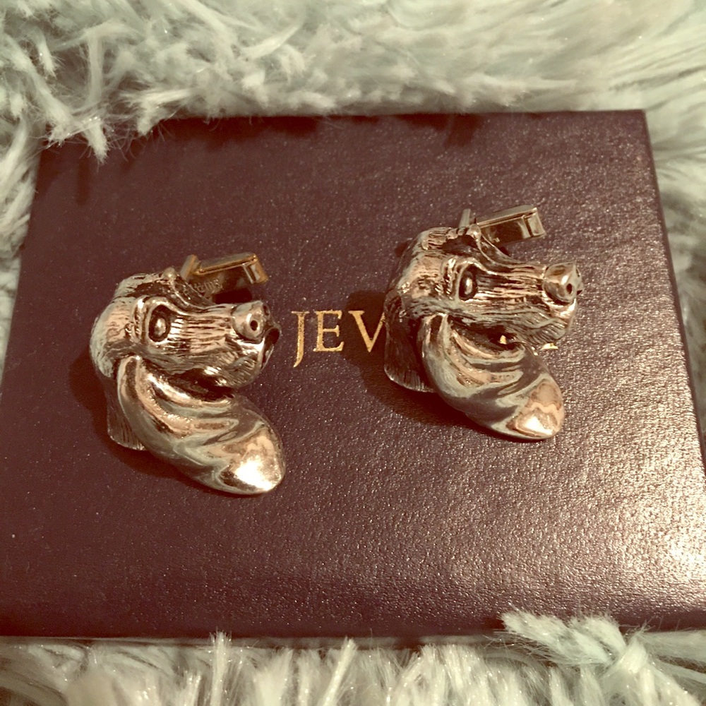 Dog cuff links